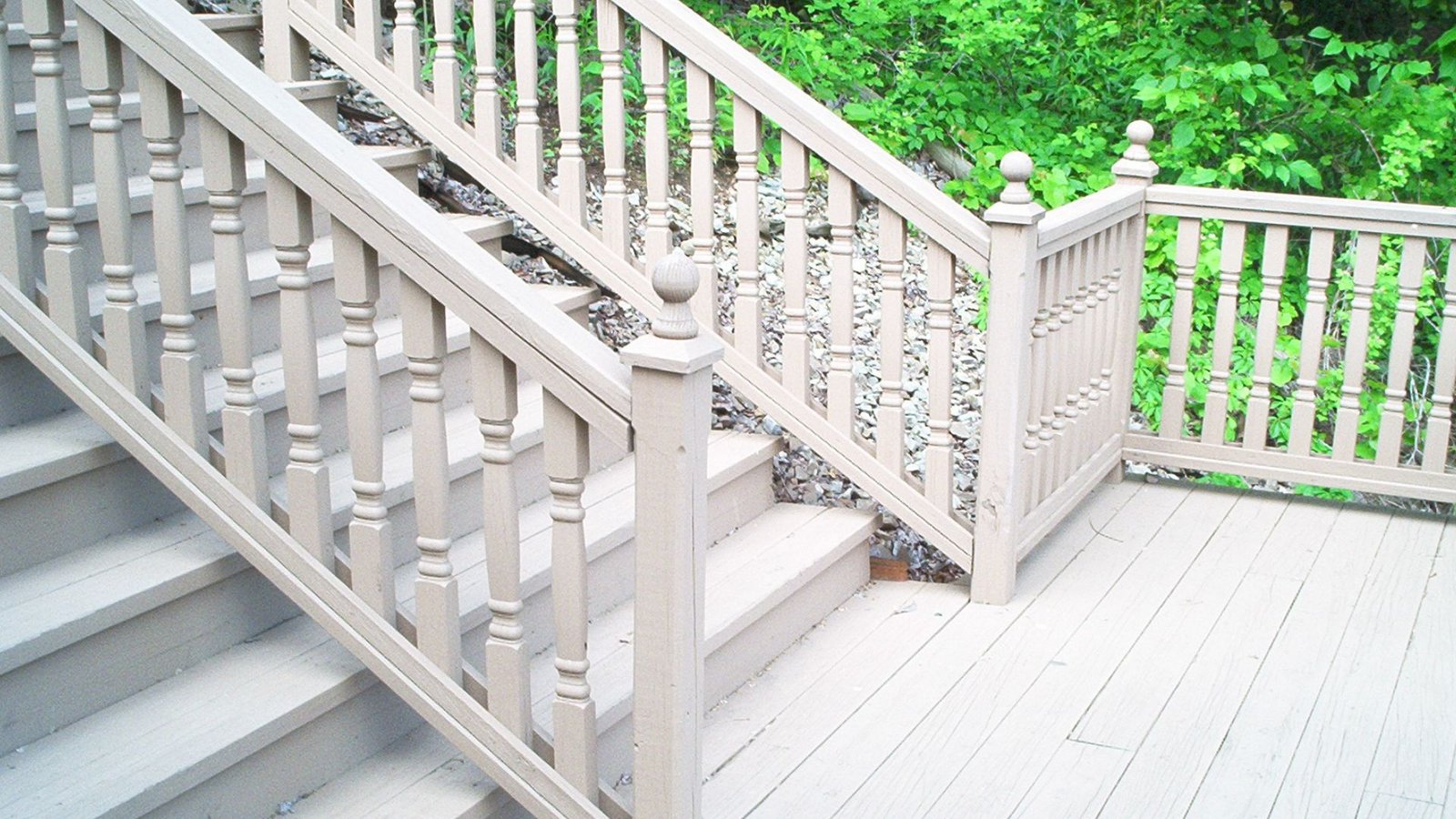 How To Build Steps For A Deck In NZ: A Complete Guide For Safe And ...